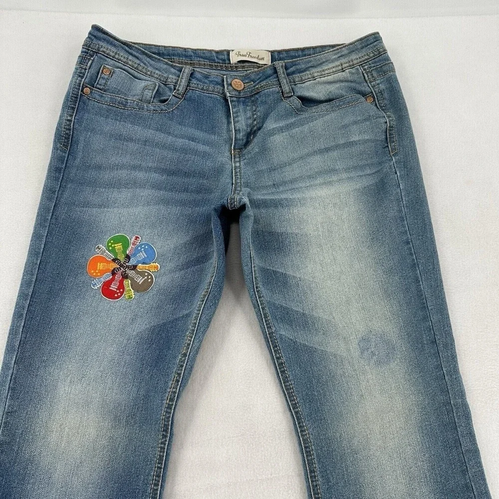 True Freedom Women 32 Flare Jeans Blue Guitar Peace Patch Frayed Hem  Hippie Y2K